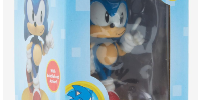 Classic Sonic Dashboard Bobblehead Now Available at BoxLunch Gifts