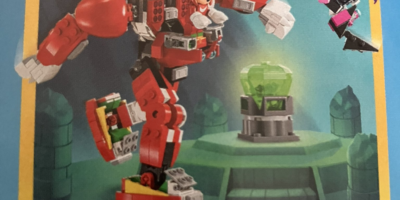 Here’s Our First Look at the Knuckles and Rouge LEGO Set