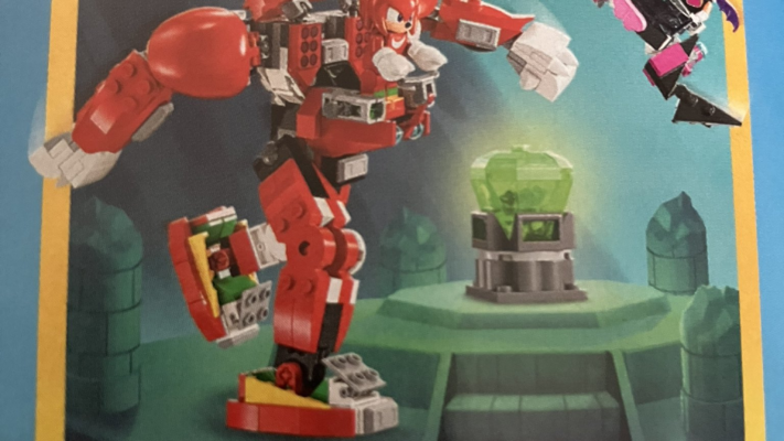 Here’s Our First Look at the Knuckles and Rouge LEGO Set